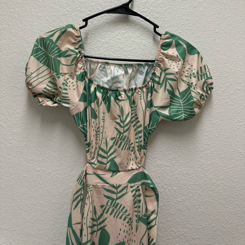 SHEIN | small | Long Beach dress